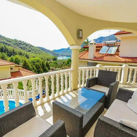Villa Rent Your Own Luxury With 4 Bedrooms, Dalaman 1052 Akkaya (Aegean)