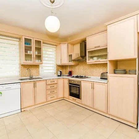 Rent Your Own Luxury With 4 Bedrooms, Dalaman 1052 * Akkaya (Aegean)