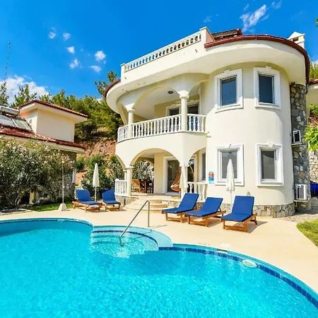 Rent Your Own Luxury With 4 Bedrooms, Dalaman 1052 * Akkaya (Aegean)